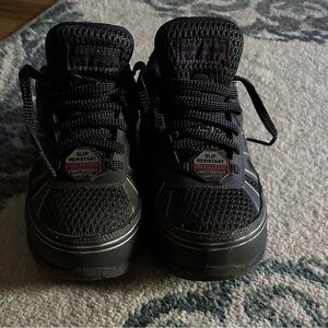 Skechers  Steel Toe Shoes Size: 6 Color: Dark Grey  Preloved Good Condition
